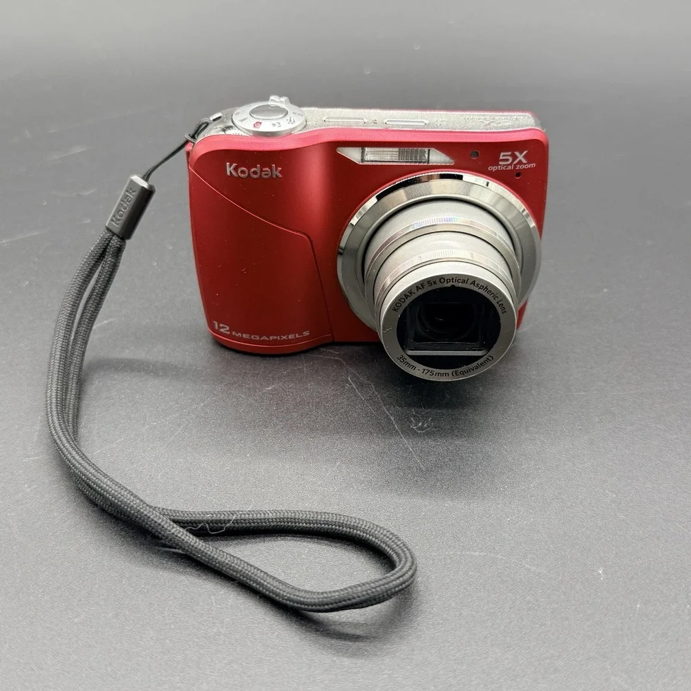 Kodak EasyShare C190 Red 12MP Digital Camera 5x Zoom Box Accessories Tested